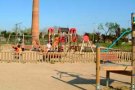 Gran àrea de jocs al Parc Central de SBD