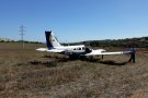 Una avioneta de l'Aeroport de Sabadell fa un aterratge d'emergència en un camp de Sant Quirze del Vallès