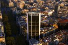 El consell d'administració de Banc Sabadell es reuneix per valorar un canvi de seu social a Madrid, Oviedo o Alacant