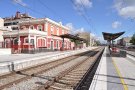 Més d'un centenar de veïns de Montcada i Reixac tornen a tallar les vies del tren després del darrer atropellament mortal