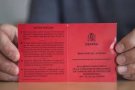 Els sol·licitants d'asil poden obtenir i renovar la