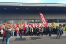 Els treballadors de TE Connectivity en vaga per protestar contra l’ERO que afectarà a 101 persones