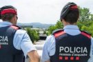Els Mossos d'Esquadra detenen tres homes quan fugien després d’haver robat a una casa de Sant Fost de Campsentelles