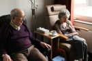 El Servei Local de Teleassistència de la Diputació de Barcelona activa una línia d'atenció 900 excepcional per atendre 2.000 persones grans que actualment no tenen aquest servei