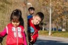 Sanitat avisa que la sortida dels nens no vol dir “obrir la porta” per “jugar amb veïns”: “Seran sortides controlades