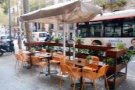 Tots els establiments de restauració de Terrassa podran repartir menjar a domicili fent un sol tràmit