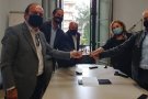 El Consell Comarcal i MicroBank subscriuen un conveni de col·laboració per reactivar l’autoocupació i l’activitat emprenedora
