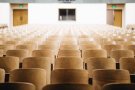 L'Ajuntament de Montcada denuncia que 100 alumnes d'un institut de la localitat fa deu dies que esperant els resultats PCR
