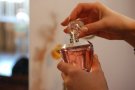 Uns lladres s'enduen 30.000 euros en productes a una perfumeria del centre de Sabadell