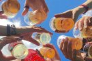 Denunciades 34 persones per participar en una festa a la plaça de la Farinera de Terrassa