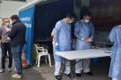 Cribratge massiu entre els treballadors del Vallès amb sis proves quinzenals