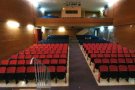 Comença la renovació de les 224 butaques del teatre d'Ullastrell