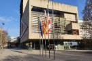 Banderes onejades a mig pal a Mollet per commemorar el Dia Europeu de les Víctimes de Terrorisme
