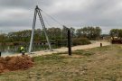 Comencen les obres de desviació del camí que envolta la bassa del parc Central a Santa Perpètua
