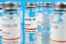 Un assaig clínic afirma que els vacunats amb AstraZeneca sí que poden rebre una segona dosi de Pfizer de manera eficaç i segura