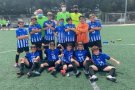 Els jugadors de futbol 7 del benjamí A de la PBB La Roca guanyen la Lliga a falta d'un partit