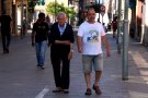 Alleujament de les restriccions: la mascareta ja no és, des de dissabte, obligatòria als espais exteriors