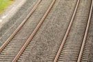 Els alcaldes de Martorelles, Sant Fost i Mollet han demanat a Adif ficar passos soterrats accesibles per a les vies del tren