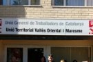 Els sindicats UGT i CCOO han convocat per aquest dijous unes aturades al centre de tractament de Correus a Sant Cugat del Vallès