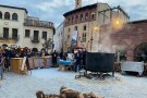 El Mercat de l’olla reparteix 150 kg de llegums cuits amb aigua termal
