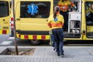 Mor un treballador en caure d'una nau industrial a Rubí mentre muntava una línia de vida