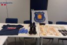Els Mossos detenen dos homes per robatoris a domicilis al Vallès Oriental