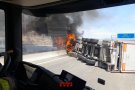 Tallada l'AP-7 a Santa Perpètua de Mogoda per un accident entre un turisme i un camió que transportava porcs