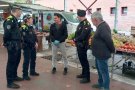 Tres agents de la Policia Local de Llinars salven la vida d'un paradista que va patir un atac de cor