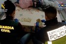 La Policia Nacional i la Guàrdia Civil desarticulen una xarxa criminal que explotava sexualment dones a Manresa i Mollet