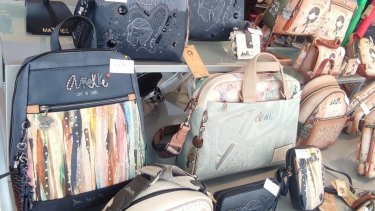 L'Isard Illa Marroquineria