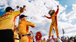 Àlex Palou continua fent història i es proclama tri campió de la IndyCar Series 2024