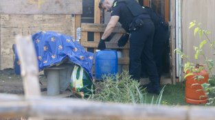 Montcada i Reixac desallotja i derrueix les barraques del Torrent de la Vallençana en una operació contra el barraquisme