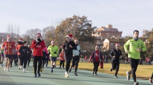 Prop de 300 participants en la cursa solidària CorreParets 2024 per garantir joguines a tots els infants