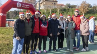 Prop de 300 participants en la cursa solidària CorreParets 2024 per garantir joguines a tots els infants