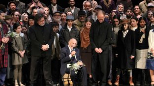 Simon Gronowski i la Coral de la representació de Push!