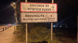 Un cartell capgirat a Santa Eulàlia