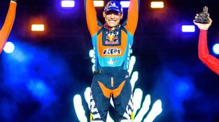 “A curt termini, el meu objectiu és gaudir del que faig. A llarg, guanyar el Dakar”