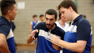 “Per a ells, el bàsquet català és disciplina i competitivitat constants, i això és el que intento transmetre als equips”