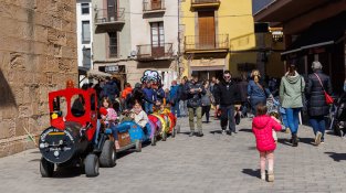Més de 15.000 persones visiten Caldes de Montbui per gaudir del Mercat de l’Olla