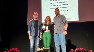 Cristina Àlvarez Roig publica Becs de proa, un homenatge poètic al dol i a la força transformadora de la paraula