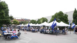 La Roca del Vallès celebra amb èxit el 33è Aplec de Penyes del RCD Espanyol