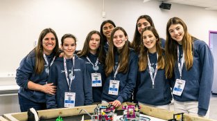 Set noies, un somni tecnològic i una fita mundial: la història de Jatta Printi