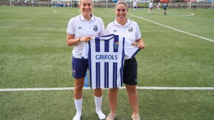 Paula Fernández i Tania Montes, jugadores de La Roca