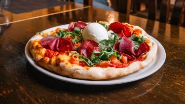 Pizzeria Trattoria Mezzanotte