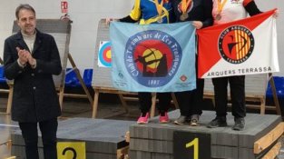 El Club Arquers Terrassa es proclama un dels grans protagonistes del Campionat de Catalunya en Sala amb nou medalles