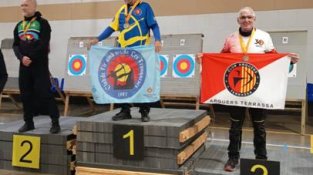 El Club Arquers Terrassa es proclama un dels grans protagonistes del Campionat de Catalunya en Sala amb nou medalles