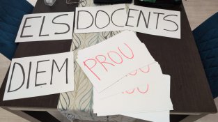 La vaga de docents pren força al Vallès i mobilitza centenars de professionals en defensa de l’educació pública