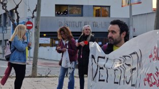 “La vocació ja no pot sostenir les mancances del sistema”