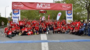 Argentina Oria i Dmitrijs Serjogins, guanyadors de la 31a Mitja de Montornès amb prop de 2.000 participants