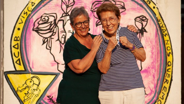 Barberà del Vallès inaugura l'exposició "Teníem por però calia sortir" per homenatjar les primeres lluites LGTBI